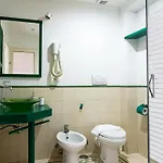 Residenza Romana לינה וארוחת בוקר