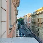 לינה וארוחת בוקר Residenza Romana רומא