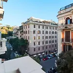 Residenza Romana רומא