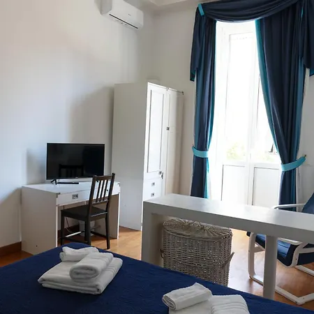 Residenza Romana Bed & Breakfast 4*