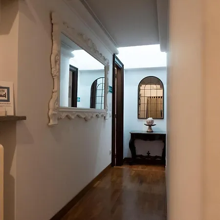 Bed & Breakfast Residenza Romana 4*