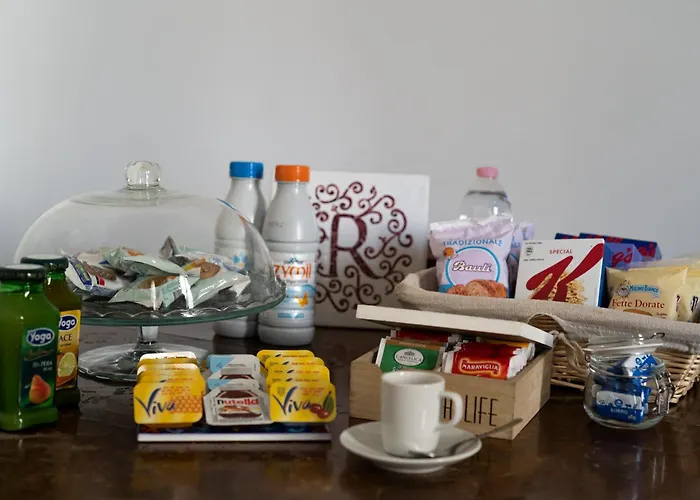 Residenza Romana Couette-café 4*