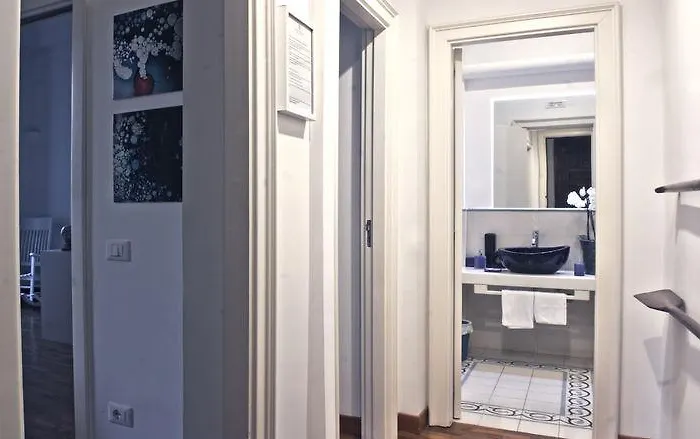 Couette-café Residenza Romana 4*